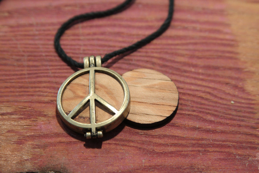 1969 Woodstock Stage Peace Sign Pendant Necklace